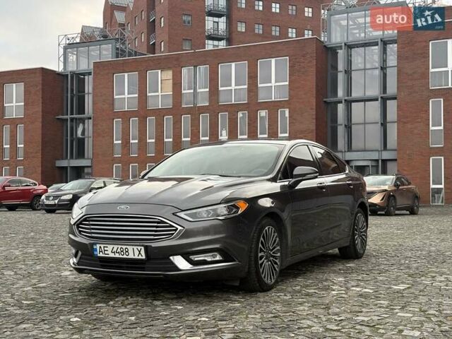 Сірий Форд Фьюжен, об'ємом двигуна 2 л та пробігом 174 тис. км за 14500 $, фото 1 на Automoto.ua