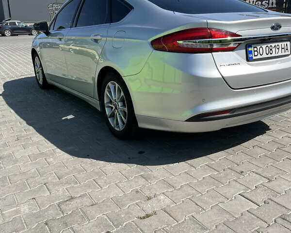 Серый Форд Фьюжн, объемом двигателя 1.5 л и пробегом 160 тыс. км за 11000 $, фото 7 на Automoto.ua