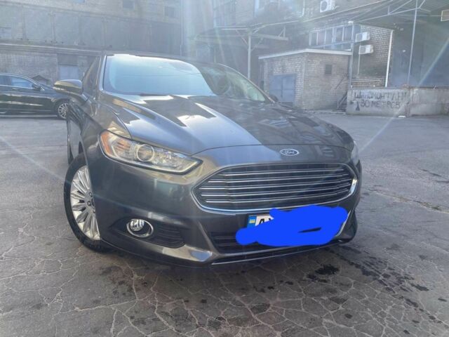 Форд Фьюжн 2016 в Ужгороде на Automoto.ua Серый Форд Фьюжн, объемом двигателя 2 л и пробегом 280 тыс. км за 10000 $, фото 1 на Automoto.ua