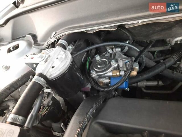 Серый Форд Фьюжн, объемом двигателя 2.5 л и пробегом 134 тыс. км за 15700 $, фото 53 на Automoto.ua