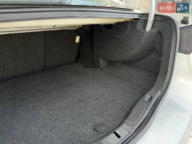 Серый Форд Фьюжн, объемом двигателя 2.5 л и пробегом 185 тыс. км за 8800 $, фото 54 на Automoto.ua