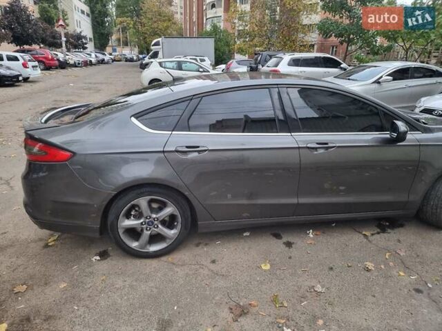 Сірий Форд Фьюжен, об'ємом двигуна 2.49 л та пробігом 152 тис. км за 11500 $, фото 10 на Automoto.ua