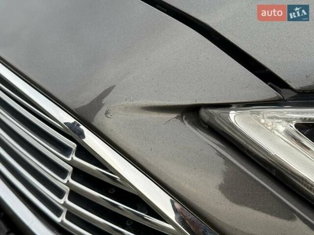 Сірий Форд Фьюжен, об'ємом двигуна 2 л та пробігом 174 тис. км за 14500 $, фото 32 на Automoto.ua