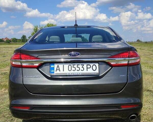 Форд Фьюжн 2016 в Ивано-Франковске на Automoto.ua Серый Форд Фьюжн, объемом двигателя 2.49 л и пробегом 167 тыс. км за 12000 $, фото 4 на Automoto.ua