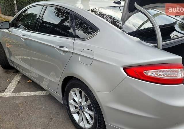 Сірий Форд Фьюжен, об'ємом двигуна 2.5 л та пробігом 128 тис. км за 9500 $, фото 1 на Automoto.ua