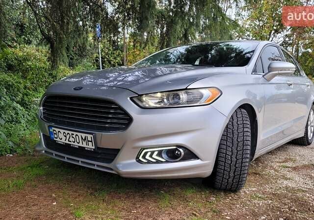 Сірий Форд Фьюжен, об'ємом двигуна 2.5 л та пробігом 128 тис. км за 9500 $, фото 13 на Automoto.ua