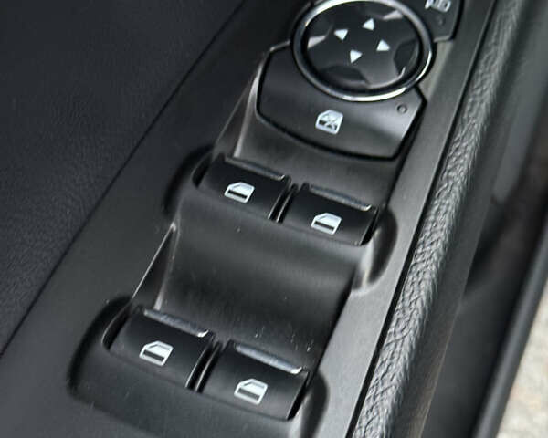 Серый Форд Фьюжн, объемом двигателя 1.5 л и пробегом 237 тыс. км за 10500 $, фото 22 на Automoto.ua