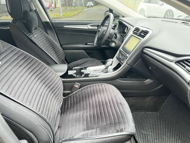 Сірий Форд Фьюжен, об'ємом двигуна 2.5 л та пробігом 162 тис. км за 11200 $, фото 5 на Automoto.ua