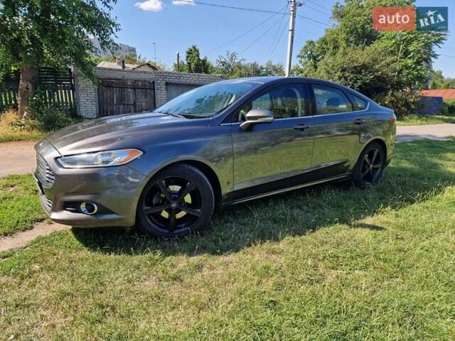 Серый Форд Фьюжн, объемом двигателя 2.5 л и пробегом 132 тыс. км за 12000 $, фото 25 на Automoto.ua