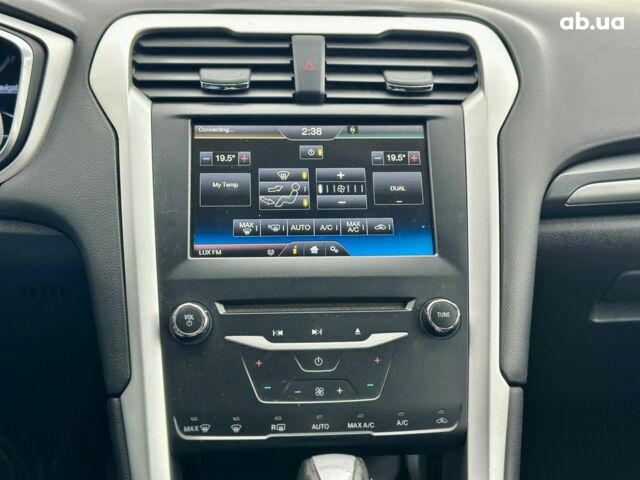 Форд Фьюжн 2016 в Киеве на Automoto.ua Серый Форд Фьюжн, объемом двигателя 0 л и пробегом 125 тыс. км за 11300 $, фото 11 на Automoto.ua
