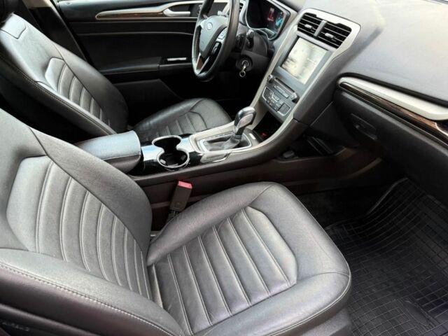 Серый Форд Фьюжн, объемом двигателя 2 л и пробегом 104 тыс. км за 9000 $, фото 19 на Automoto.ua