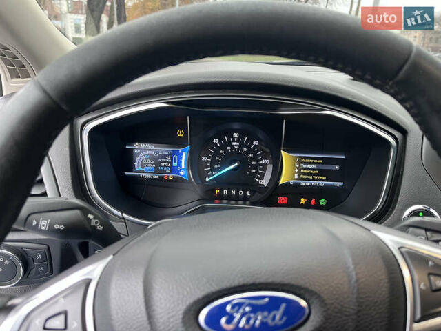 Сірий Форд Фьюжен, об'ємом двигуна 2 л та пробігом 172 тис. км за 14500 $, фото 14 на Automoto.ua