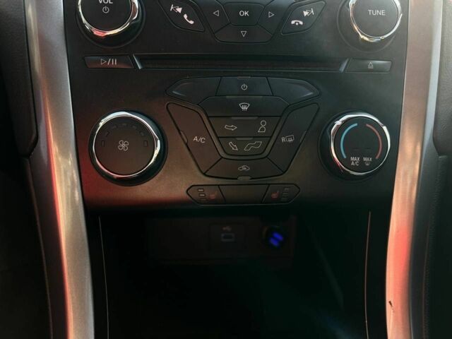 Сірий Форд Фьюжен, об'ємом двигуна 2 л та пробігом 200 тис. км за 10900 $, фото 12 на Automoto.ua