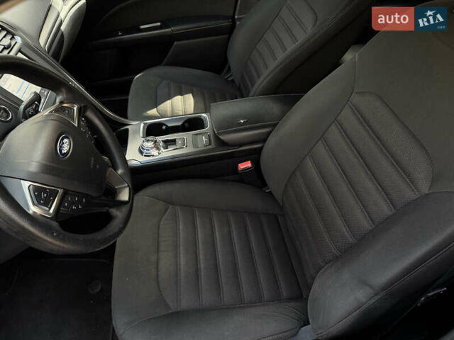 Сірий Форд Фьюжен, об'ємом двигуна 2.49 л та пробігом 260 тис. км за 10000 $, фото 18 на Automoto.ua