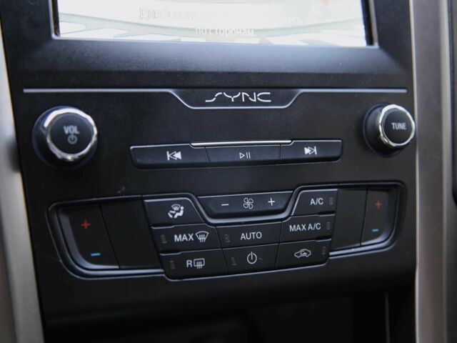 Серый Форд Фьюжн, объемом двигателя 2.5 л и пробегом 168 тыс. км за 10700 $, фото 14 на Automoto.ua