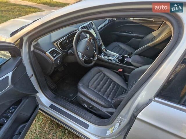 Серый Форд Фьюжн, объемом двигателя 2 л и пробегом 200 тыс. км за 7100 $, фото 11 на Automoto.ua