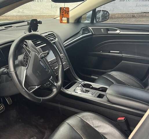 Серый Форд Фьюжн, объемом двигателя 2 л и пробегом 149 тыс. км за 11900 $, фото 18 на Automoto.ua