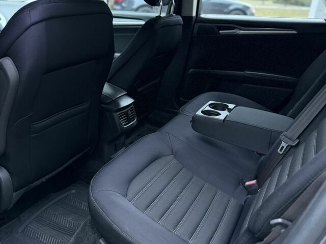 Сірий Форд Фьюжен, об'ємом двигуна 2.5 л та пробігом 249 тис. км за 8999 $, фото 17 на Automoto.ua