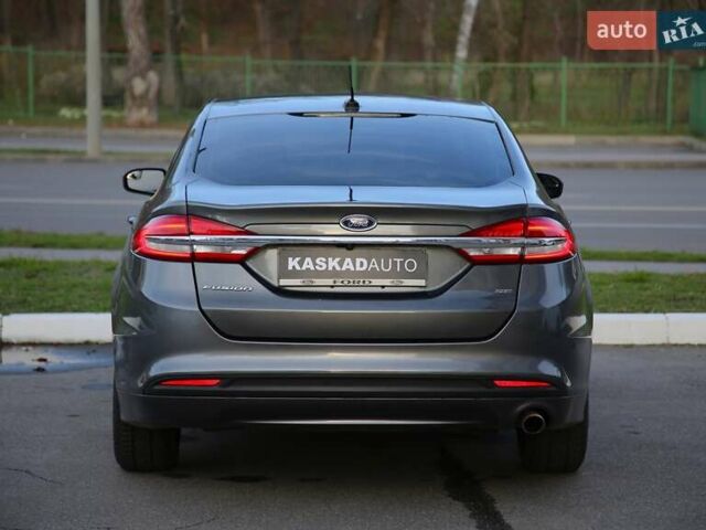 Серый Форд Фьюжн, объемом двигателя 2.49 л и пробегом 168 тыс. км за 10700 $, фото 4 на Automoto.ua