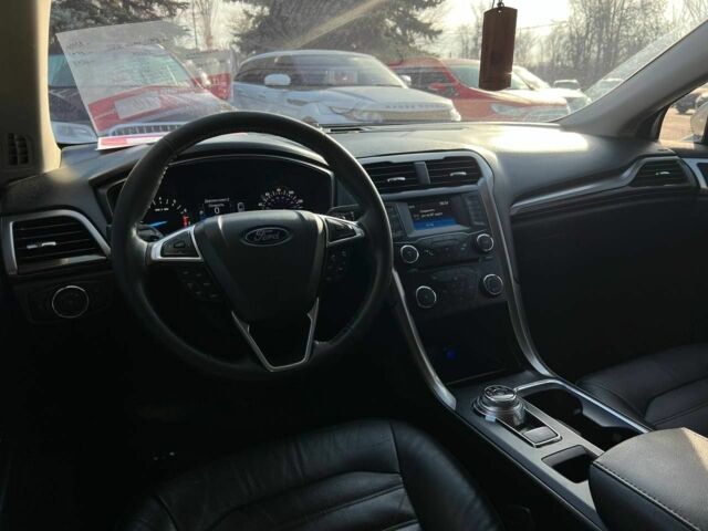 Сірий Форд Фьюжен, об'ємом двигуна 2 л та пробігом 200 тис. км за 10900 $, фото 15 на Automoto.ua