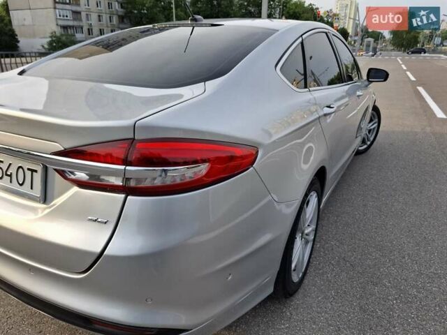 Серый Форд Фьюжн, объемом двигателя 2 л и пробегом 158 тыс. км за 14752 $, фото 18 на Automoto.ua