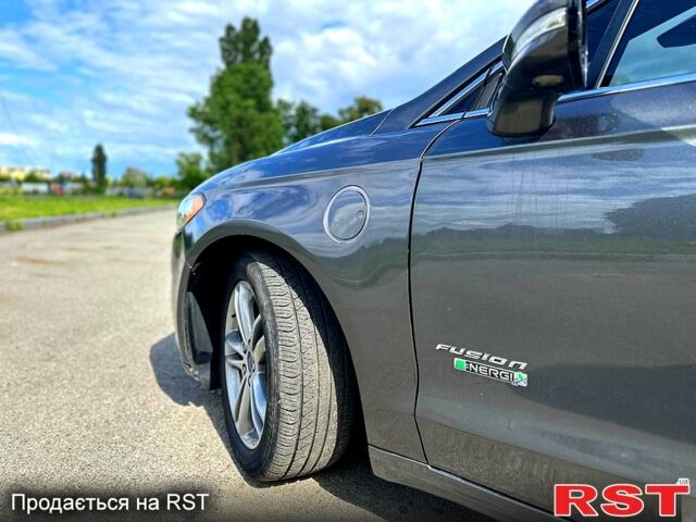 Серый Форд Фьюжн, объемом двигателя 2 л и пробегом 116 тыс. км за 13700 $, фото 11 на Automoto.ua