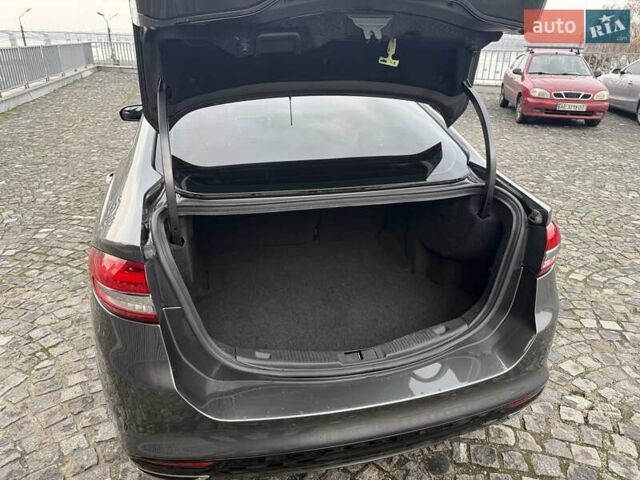 Сірий Форд Фьюжен, об'ємом двигуна 2 л та пробігом 174 тис. км за 14500 $, фото 24 на Automoto.ua