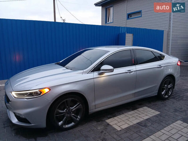 Сірий Форд Фьюжен, об'ємом двигуна 2.7 л та пробігом 104 тис. км за 16500 $, фото 2 на Automoto.ua