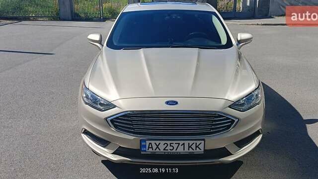 Сірий Форд Фьюжен, об'ємом двигуна 2.49 л та пробігом 195 тис. км за 12000 $, фото 3 на Automoto.ua
