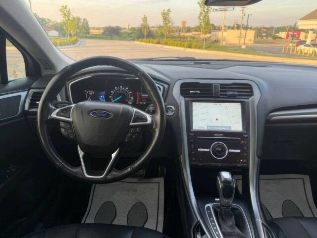 Серый Форд Фьюжн, объемом двигателя 2 л и пробегом 70 тыс. км за 11000 $, фото 10 на Automoto.ua