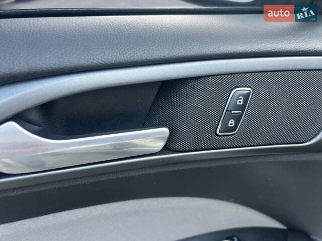 Сірий Форд Фьюжен, об'ємом двигуна 2.49 л та пробігом 142 тис. км за 9400 $, фото 28 на Automoto.ua