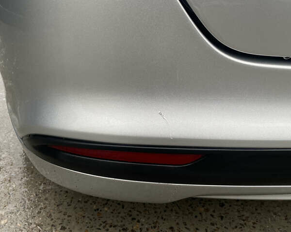 Серый Форд Фьюжн, объемом двигателя 2.5 л и пробегом 157 тыс. км за 10000 $, фото 8 на Automoto.ua