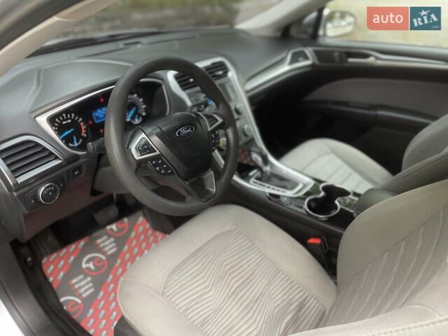Форд Фьюжн 2016 в Киеве на Automoto.ua Серый Форд Фьюжн, объемом двигателя 2.5 л и пробегом 242 тыс. км за 8300 $, фото 22 на Automoto.ua