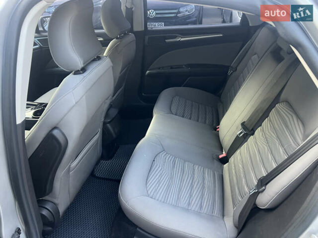 Сірий Форд Фьюжен, об'ємом двигуна 2.49 л та пробігом 142 тис. км за 9400 $, фото 32 на Automoto.ua