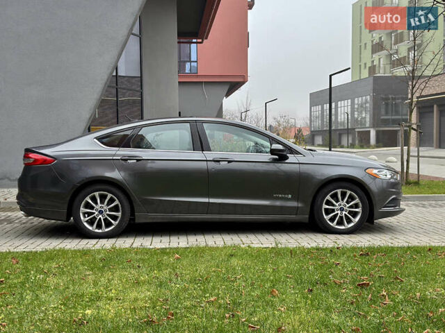 Сірий Форд Фьюжен, об'ємом двигуна 2 л та пробігом 75 тис. км за 12600 $, фото 7 на Automoto.ua