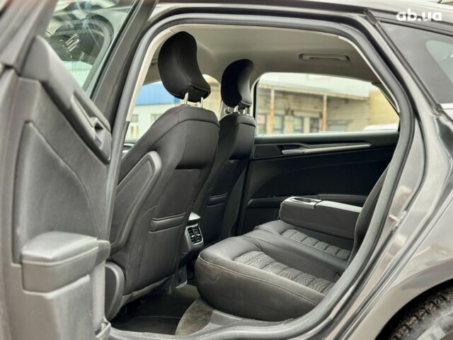 Форд Фьюжн 2016 в Киеве на Automoto.ua Серый Форд Фьюжн, объемом двигателя 0 л и пробегом 125 тыс. км за 11300 $, фото 15 на Automoto.ua