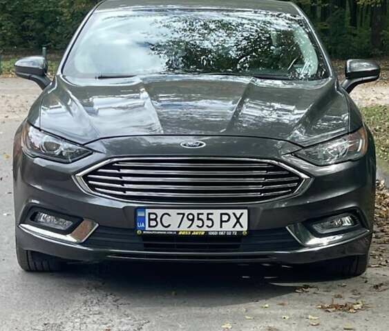 Серый Форд Фьюжн, объемом двигателя 2 л и пробегом 152 тыс. км за 9300 $, фото 2 на Automoto.ua