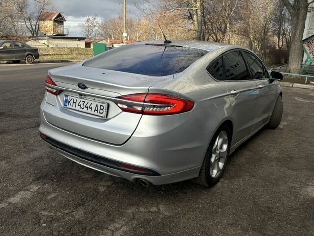 Серый Форд Фьюжн, объемом двигателя 2.5 л и пробегом 105 тыс. км за 11000 $, фото 2 на Automoto.ua