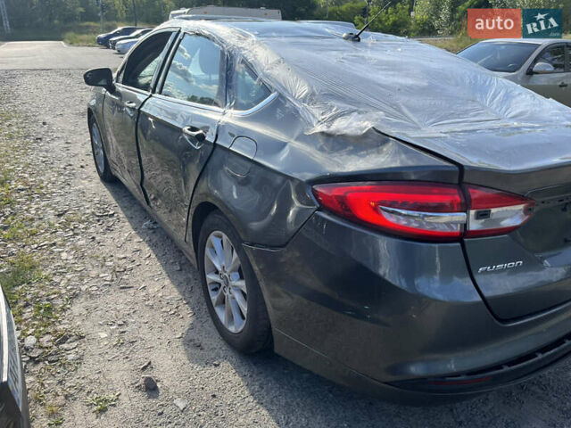 Серый Форд Фьюжн, объемом двигателя 2.49 л и пробегом 150 тыс. км за 5700 $, фото 5 на Automoto.ua