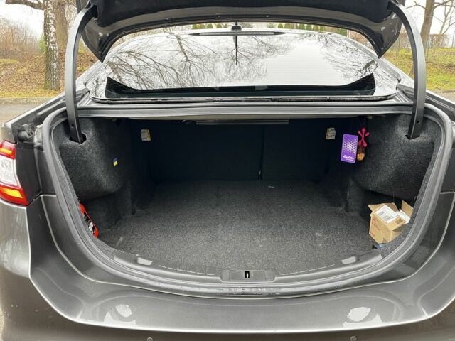 Сірий Форд Фьюжен, об'ємом двигуна 2.5 л та пробігом 162 тис. км за 11200 $, фото 7 на Automoto.ua