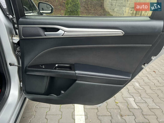 Сірий Форд Фьюжен, об'ємом двигуна 2.5 л та пробігом 243 тис. км за 9200 $, фото 16 на Automoto.ua