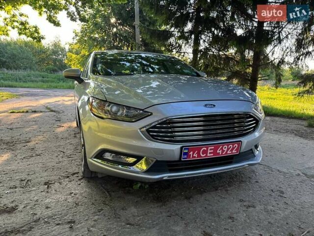 Серый Форд Фьюжн, объемом двигателя 2 л и пробегом 160 тыс. км за 10750 $, фото 24 на Automoto.ua