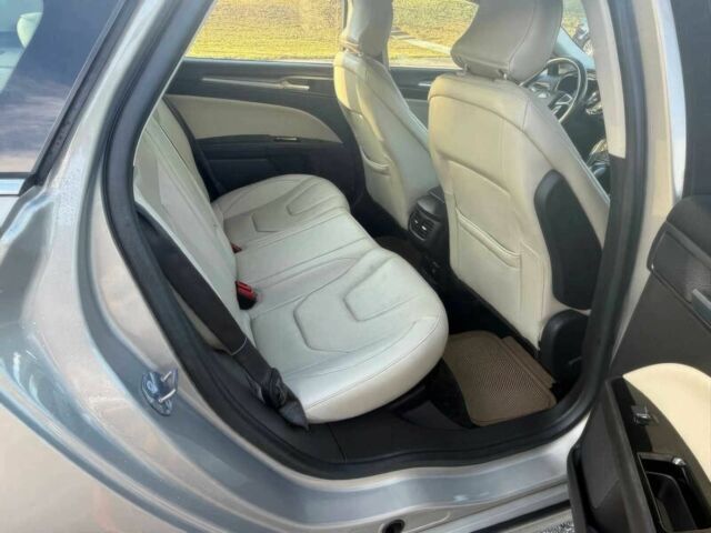 Сірий Форд Фьюжен, об'ємом двигуна 2 л та пробігом 78 тис. км за 9500 $, фото 9 на Automoto.ua