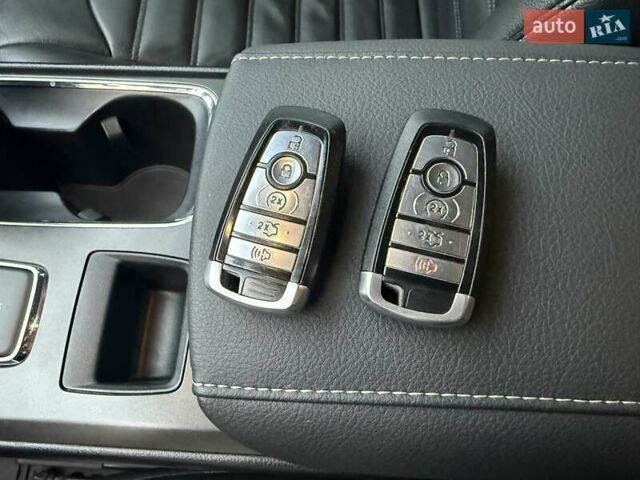 Сірий Форд Фьюжен, об'ємом двигуна 2 л та пробігом 174 тис. км за 14500 $, фото 79 на Automoto.ua