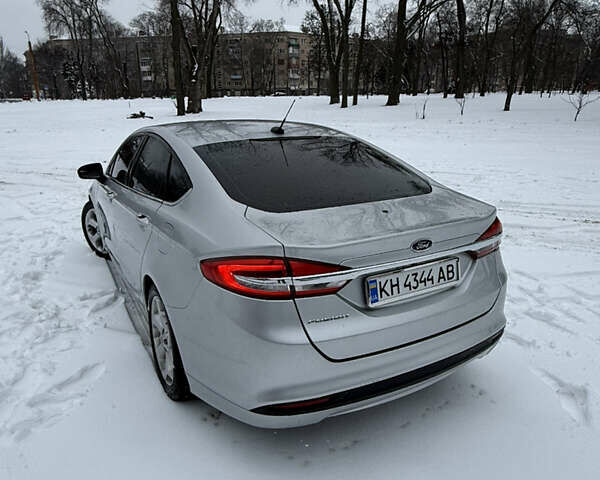 Сірий Форд Фьюжен, об'ємом двигуна 2.49 л та пробігом 105 тис. км за 12000 $, фото 2 на Automoto.ua