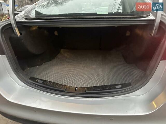 Сірий Форд Фьюжен, об'ємом двигуна 1.5 л та пробігом 173 тис. км за 14000 $, фото 5 на Automoto.ua