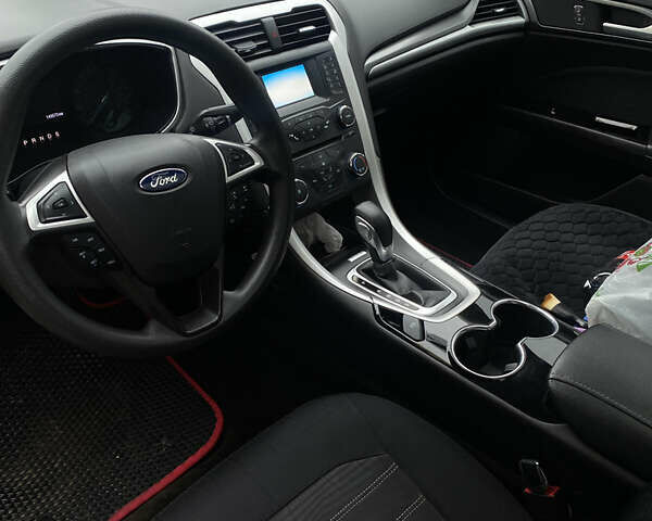 Серый Форд Фьюжн, объемом двигателя 2.5 л и пробегом 157 тыс. км за 10000 $, фото 14 на Automoto.ua