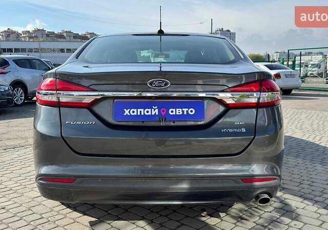 Сірий Форд Фьюжен, об'ємом двигуна 2 л та пробігом 171 тис. км за 12900 $, фото 19 на Automoto.ua
