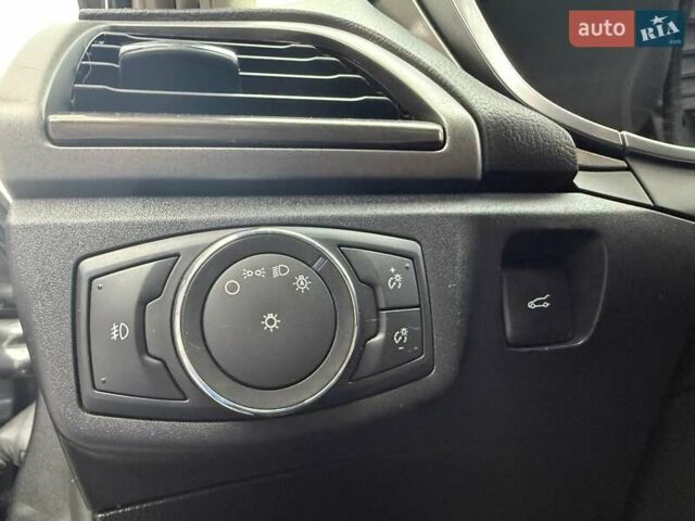 Сірий Форд Фьюжен, об'ємом двигуна 2 л та пробігом 174 тис. км за 14500 $, фото 51 на Automoto.ua