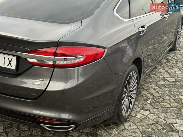 Сірий Форд Фьюжен, об'ємом двигуна 2 л та пробігом 174 тис. км за 14500 $, фото 15 на Automoto.ua